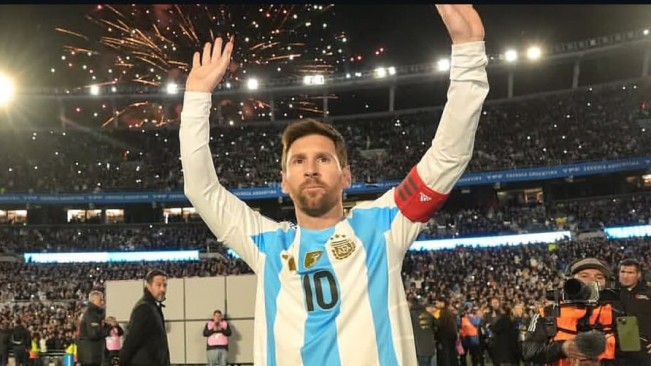 Momen Haru Lionel Messi Pensiun, Sampaikan Salam Perpisahan buat Argentina